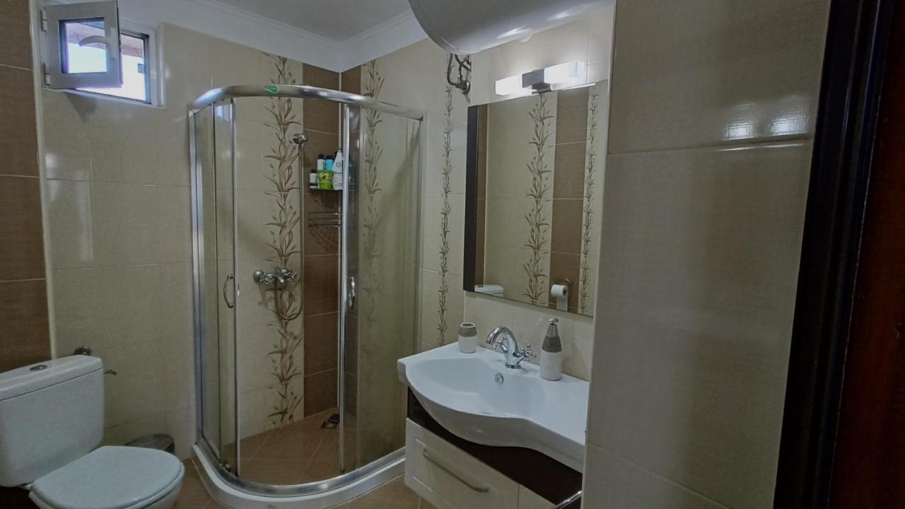 Nikolovi Home Apartments Pomorie Eksteriør billede