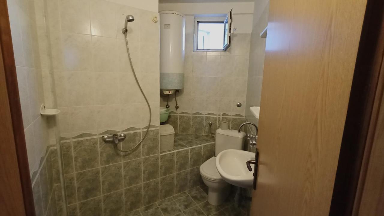 Nikolovi Home Apartments Pomorie Eksteriør billede